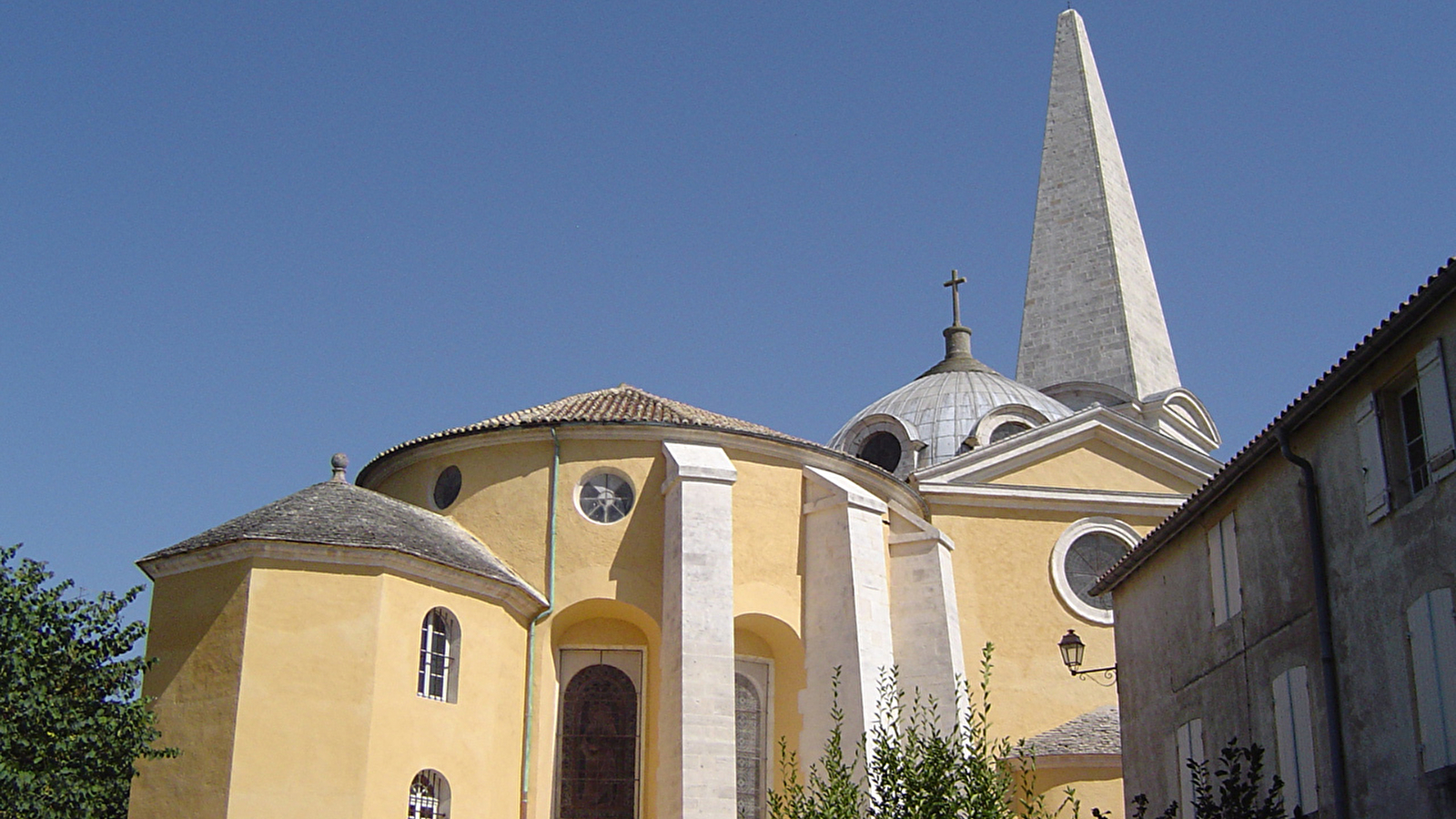 Église Saint-Pierre et Saint-Paul