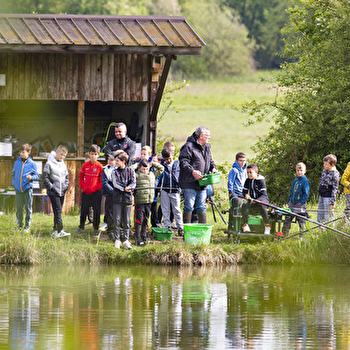 Initiation à la pêche au coup pour les enfants - PREIGNEY