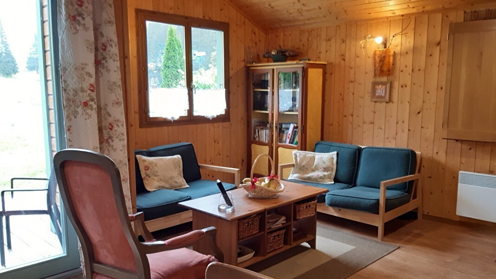 Chalet - P602SIM02