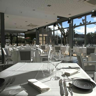 La Table de Marc Tupin - Hostellerie Saint-Germain