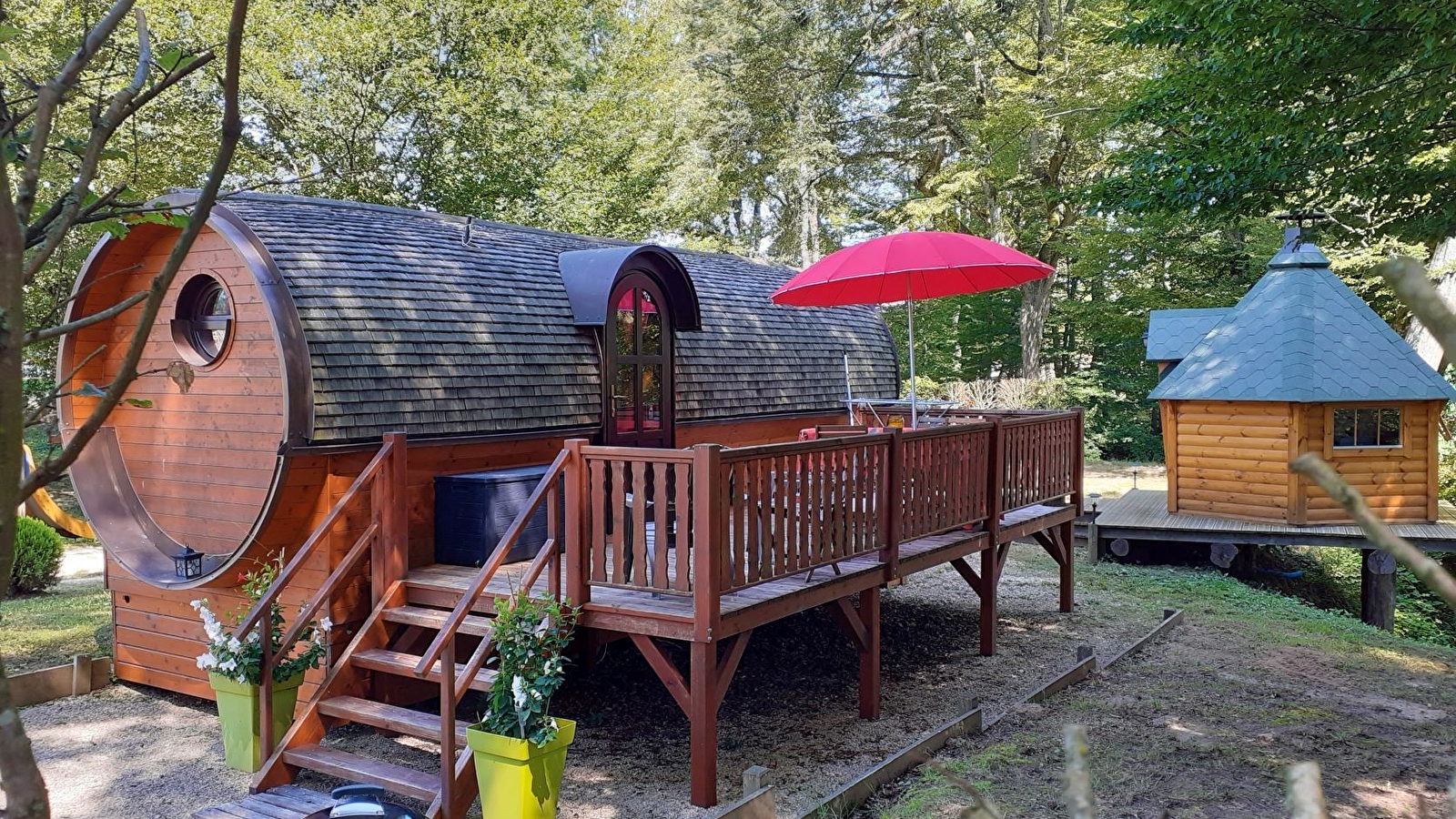 Le Tonneau