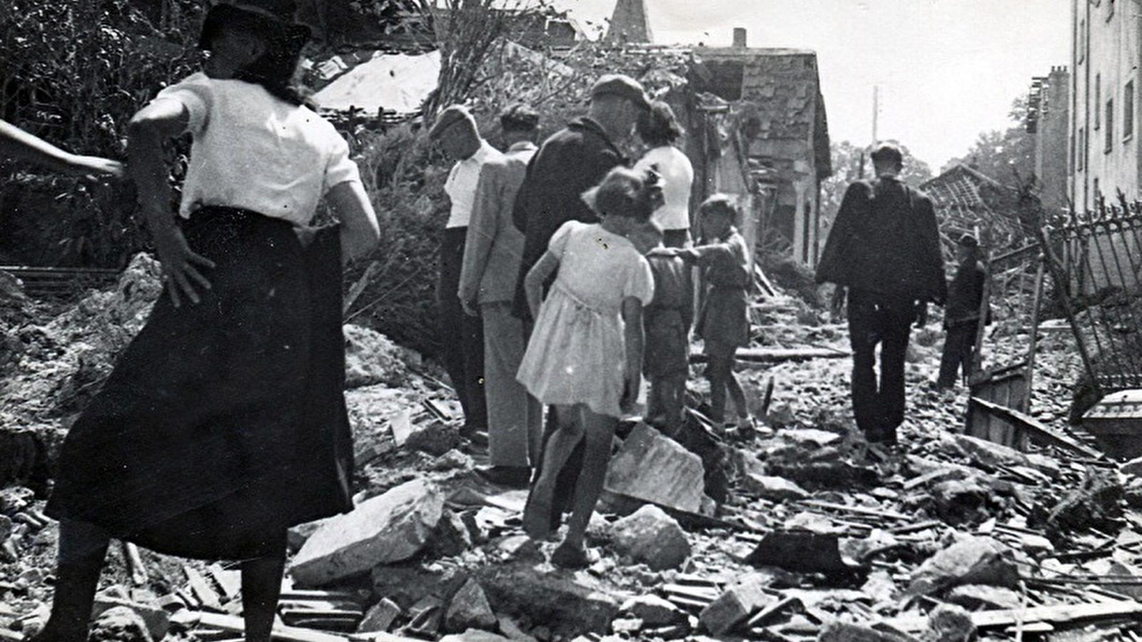 Conférence en hommage aux forces de secours à Besançon lors de la Seconde Guerre mondiale