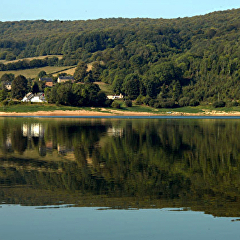 Lac de Pannecière - CHAUMARD