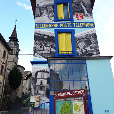 Circuit street-art : fresques murales de Tenay