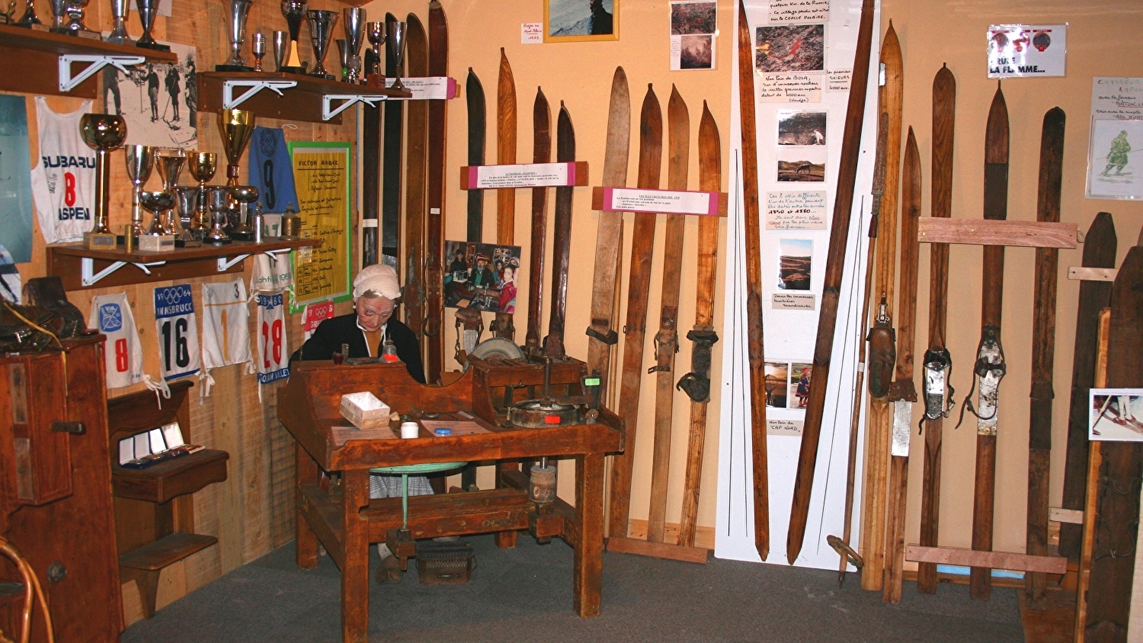 Musée du Ski et de la Tradition Rousselande