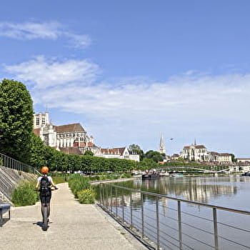 Je découvre l'E-Trott à Auxerre - AUXERRE