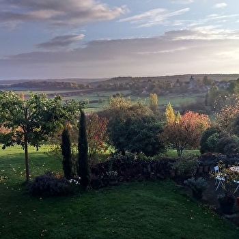 Maison d'hôtes les Champs Penêts - SACQUENAY