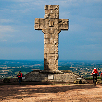 La Croix de la Libération - AUTUN