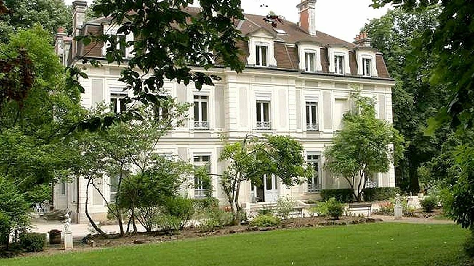 Château de la Dame Blanche